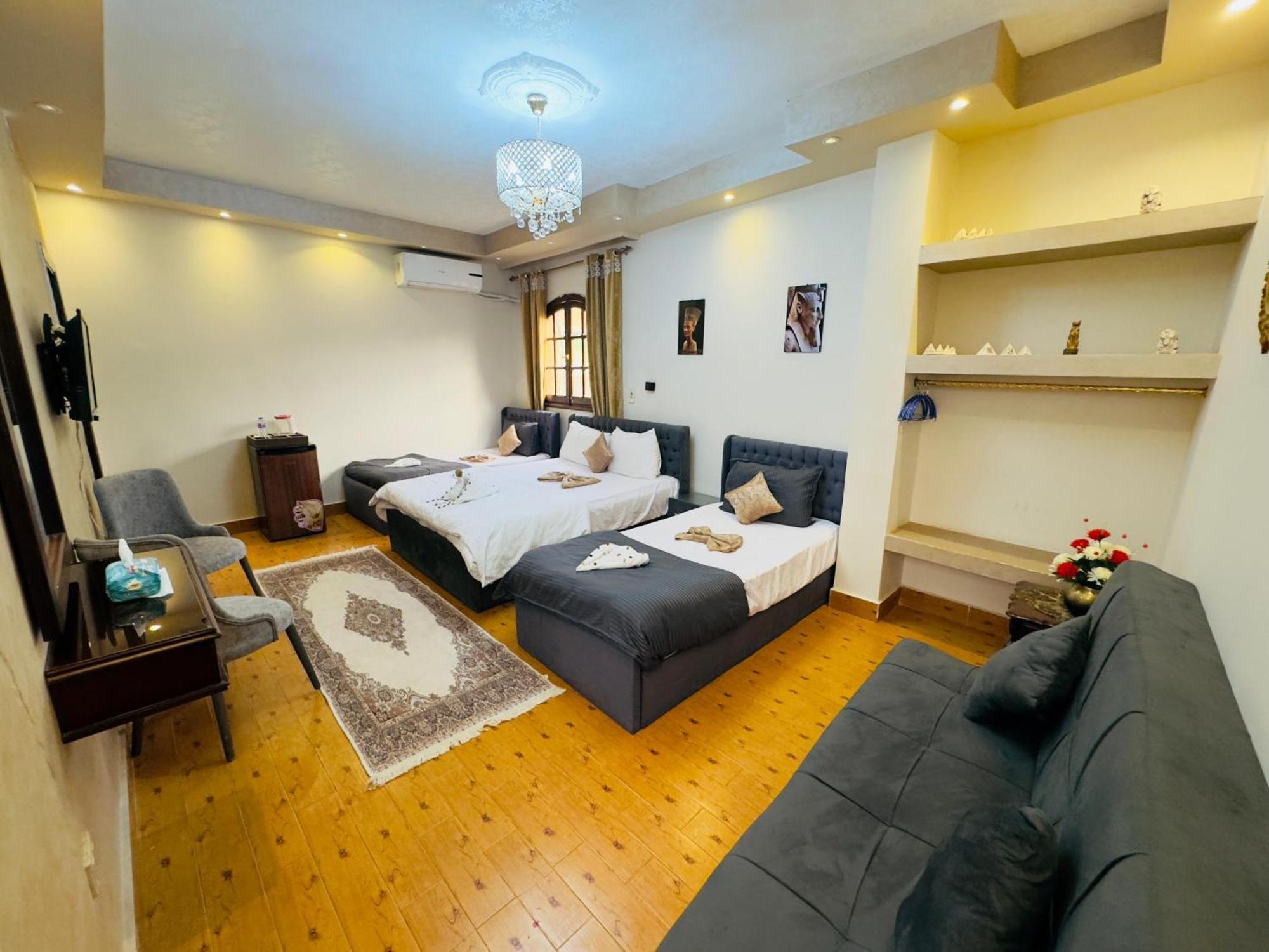 Pyramids Kingdom - Guest House Kafrat al Jabal Exterior photo